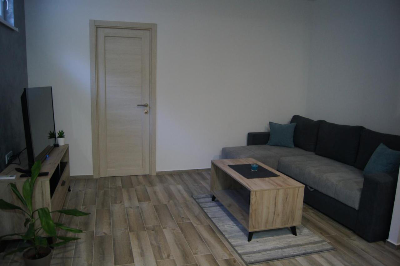 Apartman Una Sremski Karlovci Extérieur photo